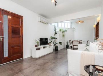 PH · 89m² · 3 Ambientes · 1 Cochera · PH Al Frente C/ Cochera en Crucesita, Apto Credito!