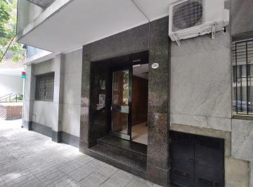 Departamento · 73m² · 4 Ambientes · Venta Caballito 3 Amb Mas Dependencia Frente Lav