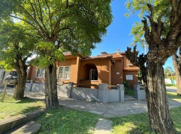 Casa · 156m² · 3 Ambientes · Casa 3 Ambientes en Venta Bella Vista C/ Dpto 2amb