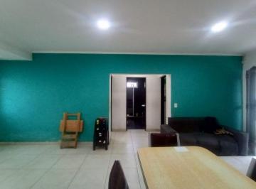 Casa · 66m² · 3 Ambientes · Venta Casa Moreno