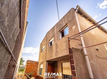 PH · 93m² · 6 Ambientes · Venta Casa en PH en B. Pedro Pico, 2 Dorm.