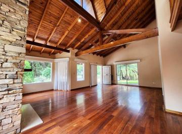 Casa · 360m² · 6 Ambientes · 5 Cocheras · Venta Casa 6 Ambientes Pilar, Apto Credito