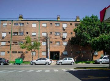 Departamento · 60m² · 4 Ambientes · 1 Cochera · Venta Departamento 3 Dorm. Zona Sur Rosario