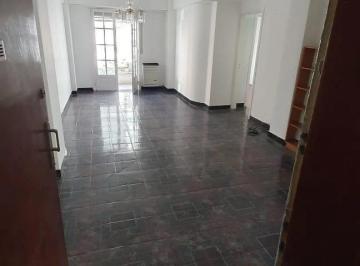 Departamento · 90m² · 4 Ambientes · Departamento en Venta - 4 Dorm. 2 Baños - 90 m² - Mar del Plata