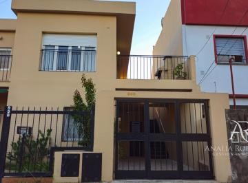 PH de 3 ambientes, San Isidro · Alquiler - PH Tipo Casa - 3 Ambientes con Terraza y Cochera - Boulogne