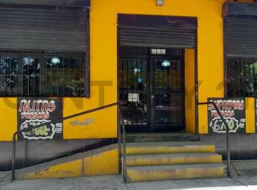 Local comercial · 7 Ambientes · Gran Salón Comercial en Venta en Las Heras
