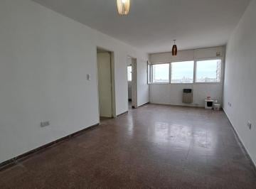Departamento · 62m² · 5 Ambientes · 1 Cochera · Dpto en Alquiler Villa Cabrera/san Martín 3 Habitaciones