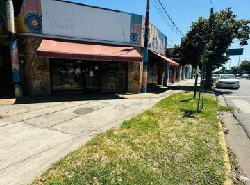 Local comercial · 80m² · 2 Ambientes · Local en Fraga y Av Eva Peron