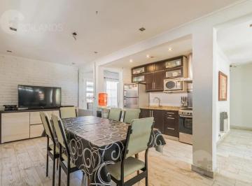 Casa · 141m² · 5 Ambientes · 1 Cochera · Venta Casa 5 Ambientes con Parrilla en Barrio Altos de Podesta, Pablo Podesta