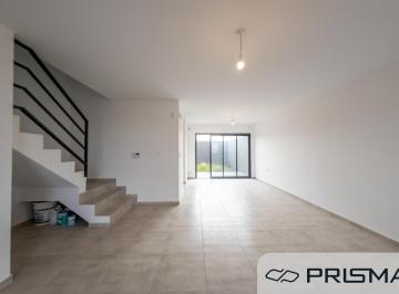 Casa · 107m² · 9 Ambientes · 2 Cocheras · Rincones de Manantiales - Duplex 3 Dorm y 3 Baños