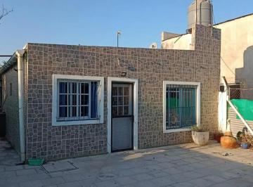 Casa de 3 ambientes, La Plata · Casa en Venta en Parque Sicardi 21 E/ 654 y 655
