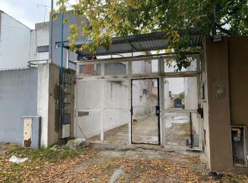 Departamento · 84m² · 6 Ambientes · 1 Cochera · Departamento en Alquiler