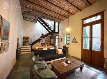 PH · 120m² · 5 Ambientes · Hermoso PH de 5 Ambientes Reciclado en Chacarita!