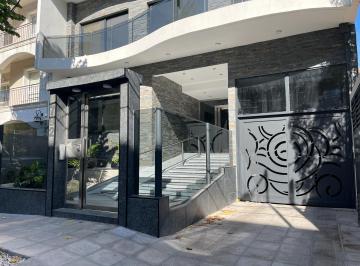 Departamento · 75m² · 3 Ambientes · 1 Cochera · Adrogue Alquiler Depto Semi Piso 3 Amb C/cohera a Estrenar