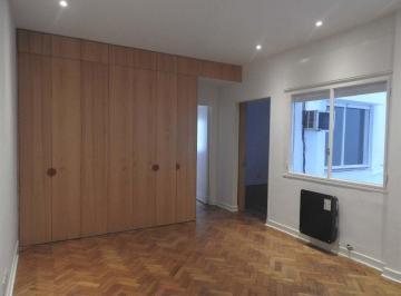 Departamento · 86m² · 4 Ambientes · Semi Piso de 4 Ambientes Reciclado a Nuevo