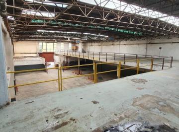 Bodega-Galpón · 1200m² · Deposito en Alquiler