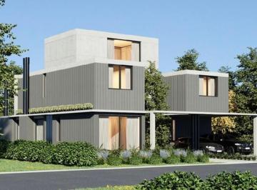 Casa · 327m² · 6 Ambientes · 4 Cocheras · Casa 6 Ambientes a Estrenar Al Agua en Venta, Virazon Nordelta