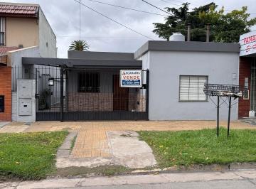 PH · 90m² · 3 Ambientes · Venta Casa PH 3 Ambientes Merlo Centro