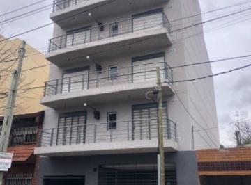 Frente · Departamento en Alquiler en Saenz Peña