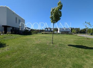 Terreno · 677m² · Terreno en Venta en Barrio Carpinchos Nordelta Permuta