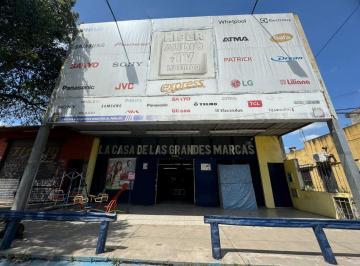 Local comercial · 403m² · Local Lote Propio 10x40 con Losa Apto Construcción