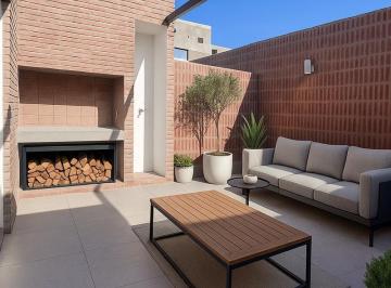 Casa · 90m² · 4 Ambientes · 2 Cocheras · Casa en Venta Una Sola Planta de 2 Dorm. en Docta