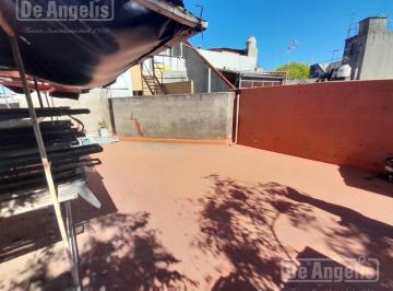 Local comercial · 200m² · 1 Cochera · PH en Ciudadela
