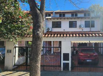 Casa · 120m² · 5 Ambientes · 1 Cochera · Casa PH en Florida, Vicente Lopez