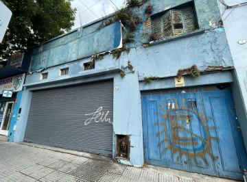 Local comercial · 212m² · Local en Liniers - Zona Comercial