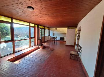 Casa · 80m² · 4 Ambientes · 1 Cochera · Casa en Tolosa Partido de La Plata
