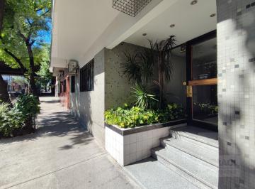 Departamento · 58m² · 3 Ambientes · Departamento 3 Amb. Al Fte con Balcón - Parque Chacabuco