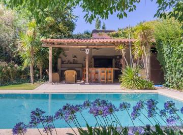 Casa · 468m² · 5 Ambientes · 4 Cocheras · Huerto del Sol - Chacras de Coria, La Puntilla 4 Dorm