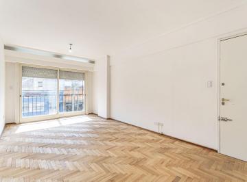 Departamento · 59m² · 3 Ambientes · Departamento en Venta 3 Ambientes con Balcon y Patio en Lanus Este