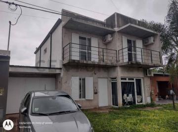 Casa · 170m² · 5 Ambientes · 1 Cochera · Venta de Casa de 4 Dorm. en Esperanza, Santa Fe.
