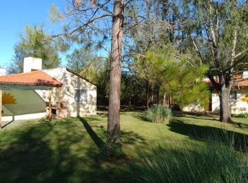 Fondo de comercio · 1142m² · 15 Ambientes · 14 Cocheras · Complejo de Cabañas en Venta Cosquin