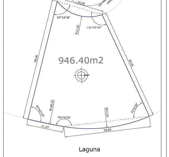 Terreno · 946m²
