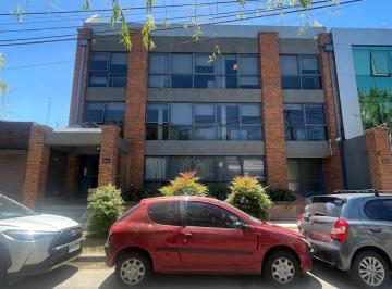 Oficina comercial · 102m² · 2 Cocheras · Oficina en San Isidro