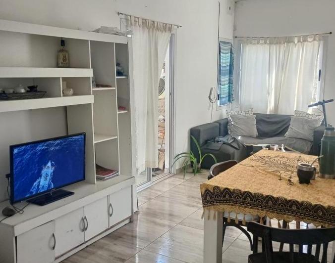 Casa · 102m² · 3 Ambientes · 1 Cochera