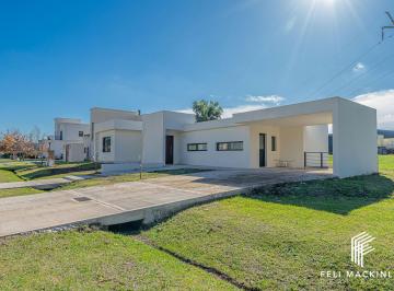 Casa de 4 ambientes, Pilar · Venta Casa a Estrenar en Altos de Campo Grande Pilar