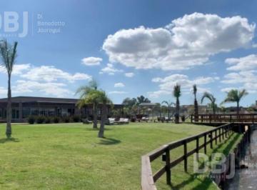 Terreno · 689m² · Lote en Venta en Barrio Privado Lagos de Canning.