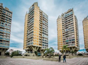 Departamento de 6 ambientes, Córdoba · Torres del Alas, Departamento de 4 Dorm. con Cochera