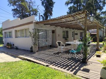 Quinta vacacional · 110m² · 4 Ambientes · 2 Cocheras · Financia Venta Casa Quinta con Pileta + Depto
