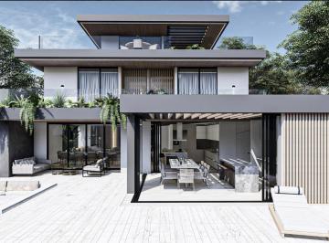 Casa · 585m² · 5 Dormitorios · 2 Cocheras · Casa en Venta Sobre El Lago en Los Puentes