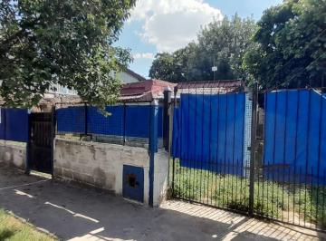 Casa · 122m² · 3 Ambientes · 1 Cochera · Casa en Venta, 3 Ambientes, en Merlo, Gba Oeste