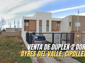 Casa · 113m² · 3 Ambientes · 1 Cochera · Venta de Duplex 2 Dorm. Cipolletti