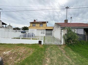 Casa · 115m² · 4 Ambientes · Venta 2 Casas Juntas en Miramar