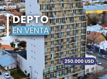Departamento · 100m² · 4 Ambientes · 1 Cochera · Departamento 2 Dorm. + Cochera | Mitre N° 895, Neuquen Capital