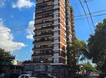 Departamento de 3 ambientes, Villa Luro · 3 Amb. Inmejorable Ubic. y Excelente Estado, Superluminoso, Balcón, Coch. Fija