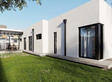 Casa · 113m² · 3 Dormitorios · Casa en Venta
