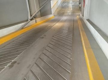 Garage · 12m² · Cochera en Venta en Excelente Zona de Saavedra